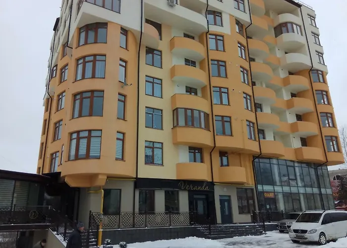 Вул Роксолани , 16 Центр 300 М До Бювету